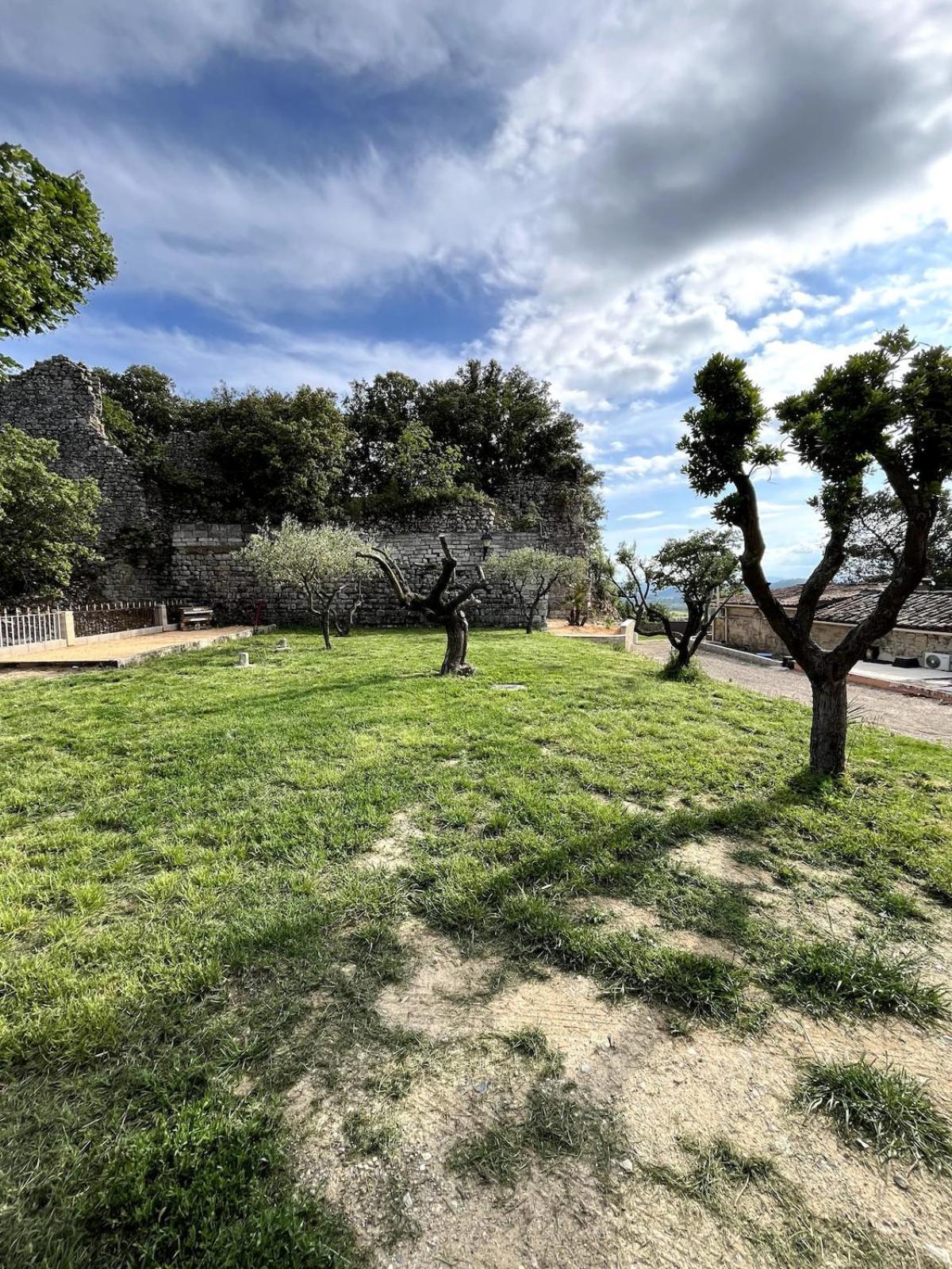 Le Castellas - Gite En Pleine Nature Montmirat Exterior foto